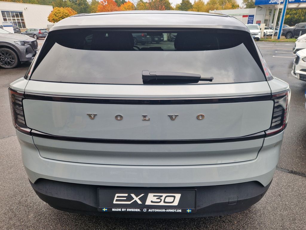 Volvo EX30 2024