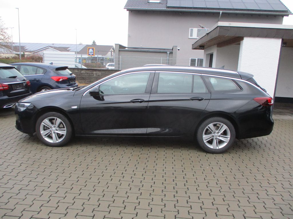 Opel Insignia 2021