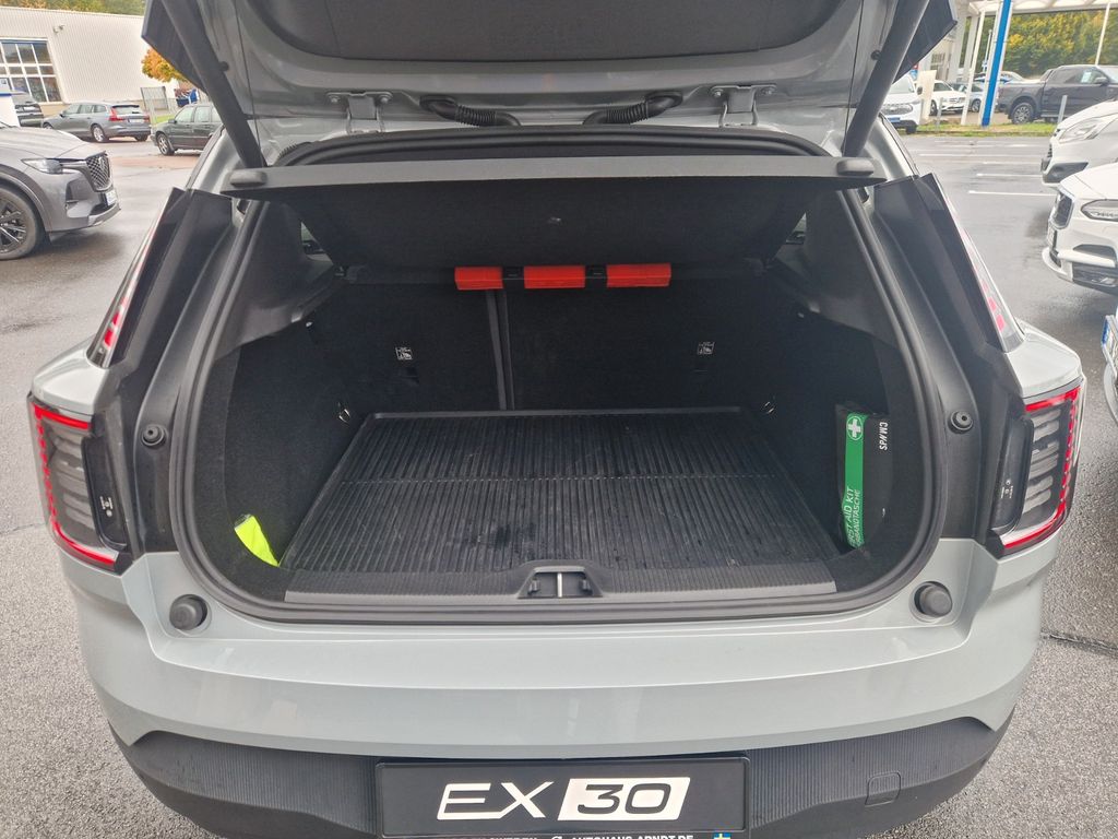 Volvo EX30 2024