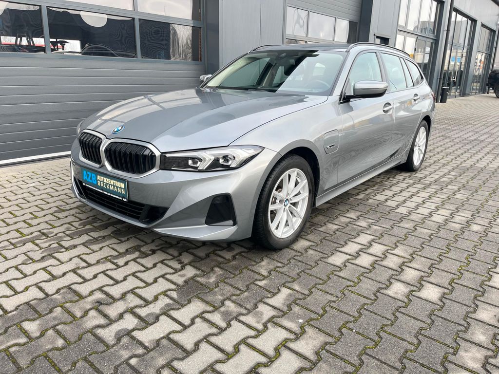 BMW 320 2022