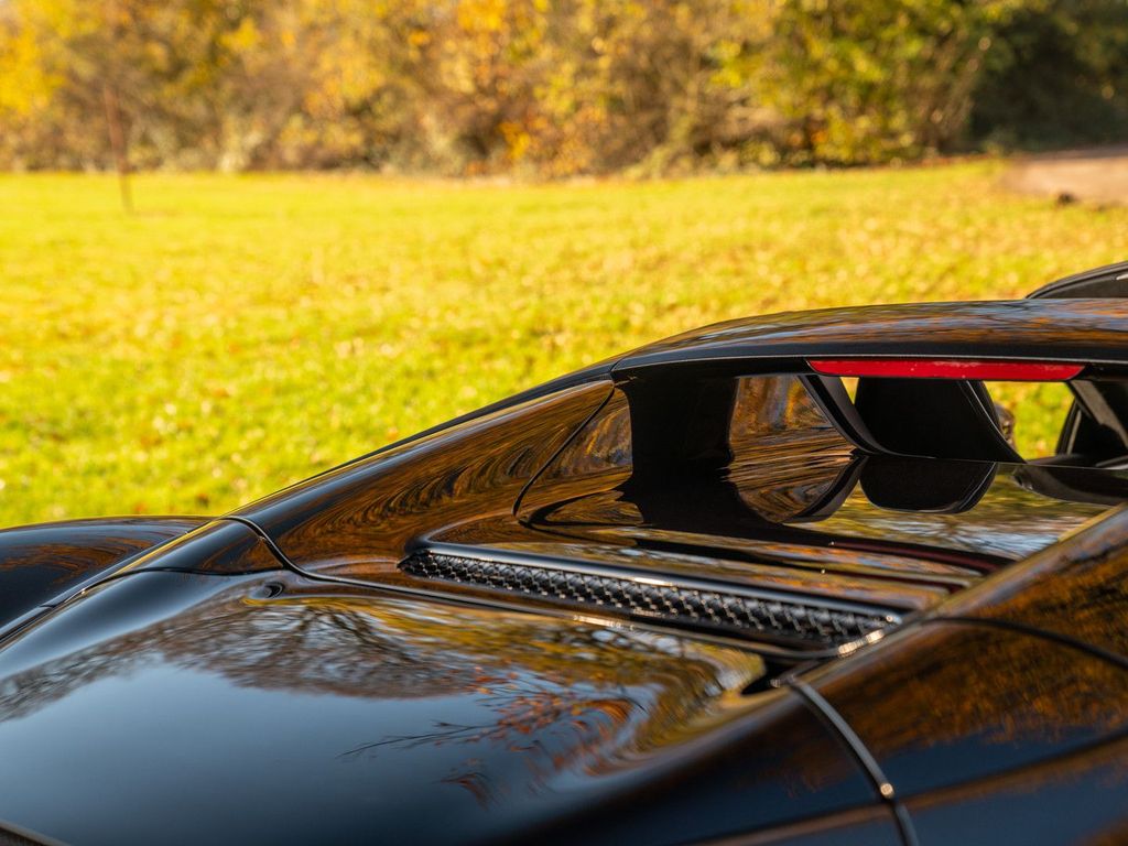 Ferrari 296 GTS 2024