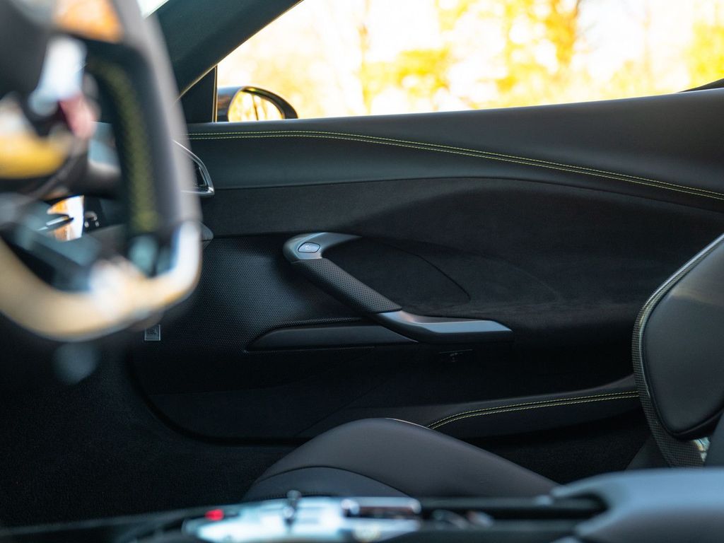 Ferrari 296 GTS 2024