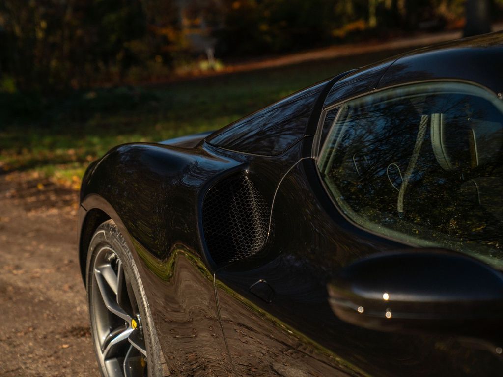 Ferrari 296 GTS 2024