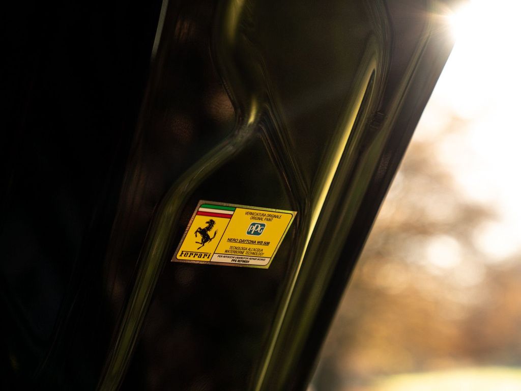 Ferrari 296 GTS 2024