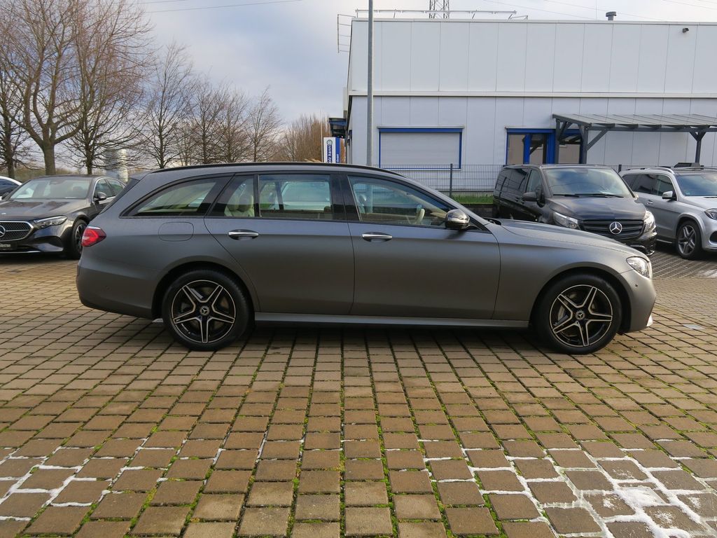 Mercedes-Benz E 300 2021