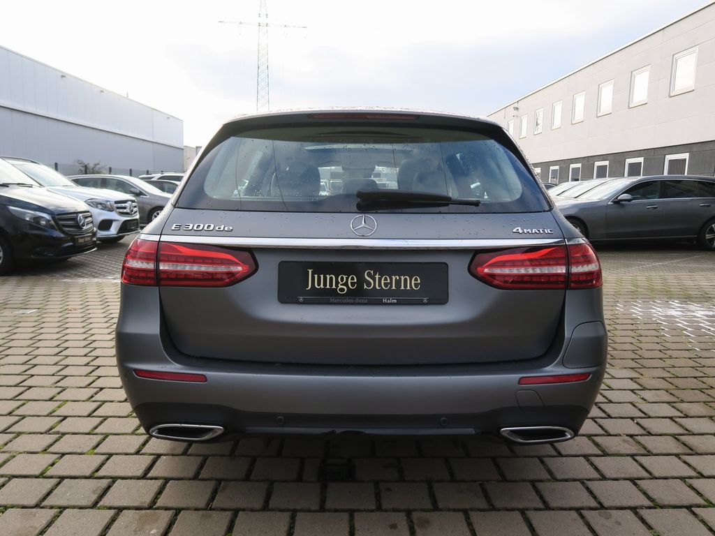 Mercedes-Benz E 300 2021