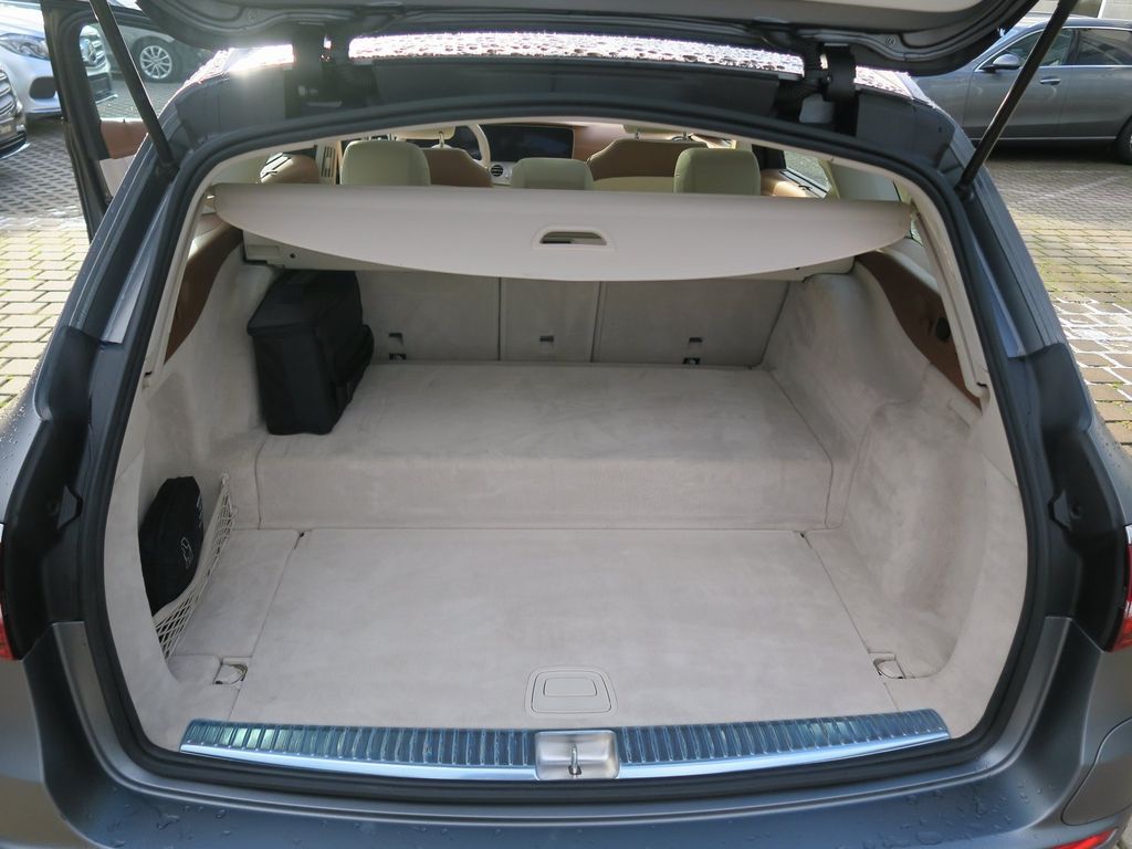 Mercedes-Benz E 300 2021