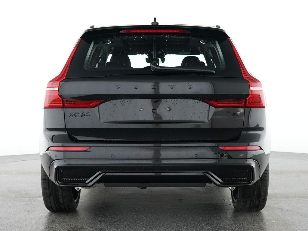 Volvo XC60 2025