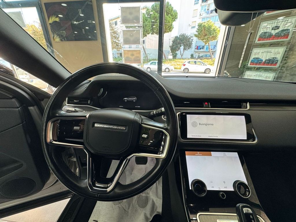 Land Rover Range Rover Evoque 2021