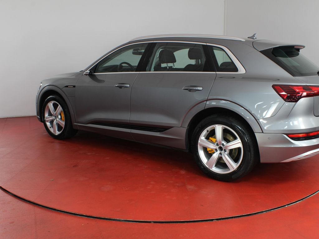 Audi e-tron 2020