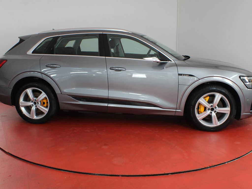Audi e-tron 2020