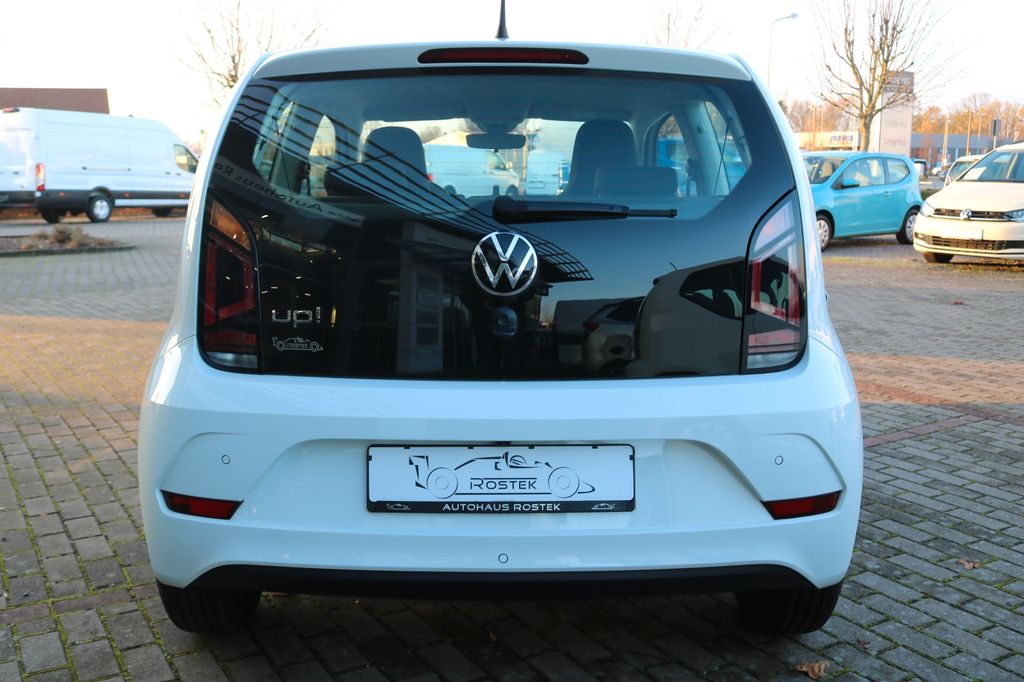 Volkswagen up! 2022