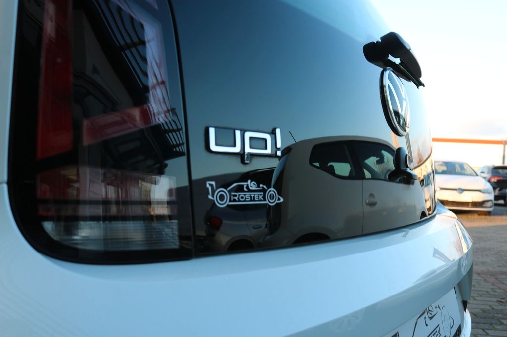 Volkswagen up! 2022