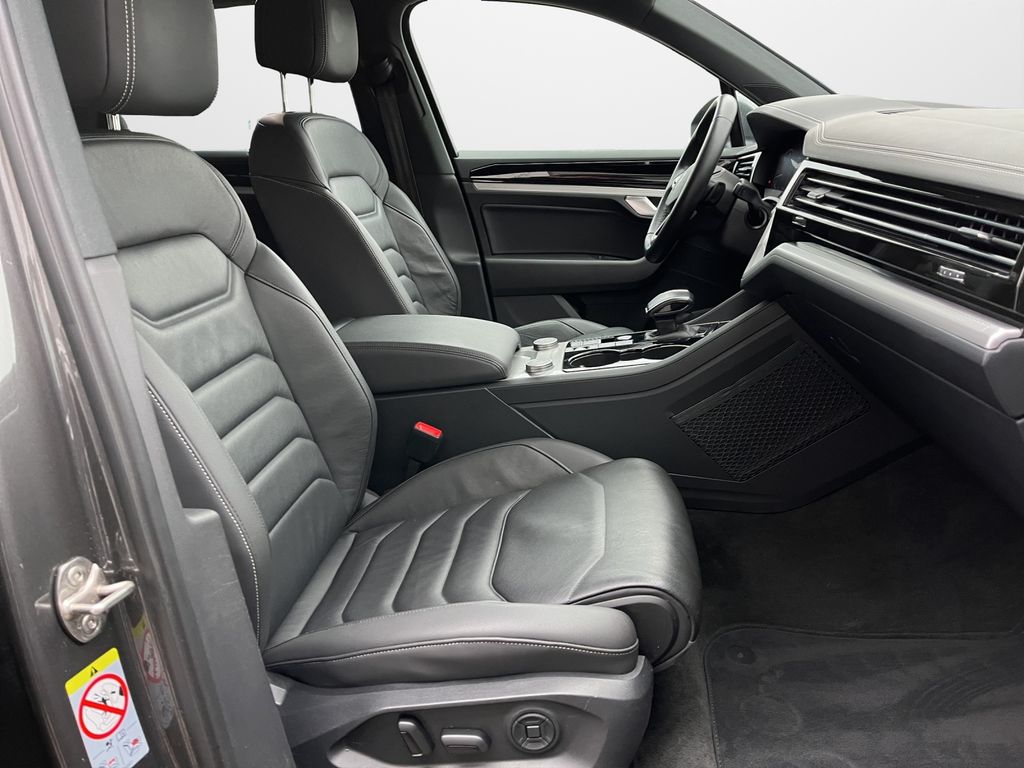 Volkswagen Touareg 2022