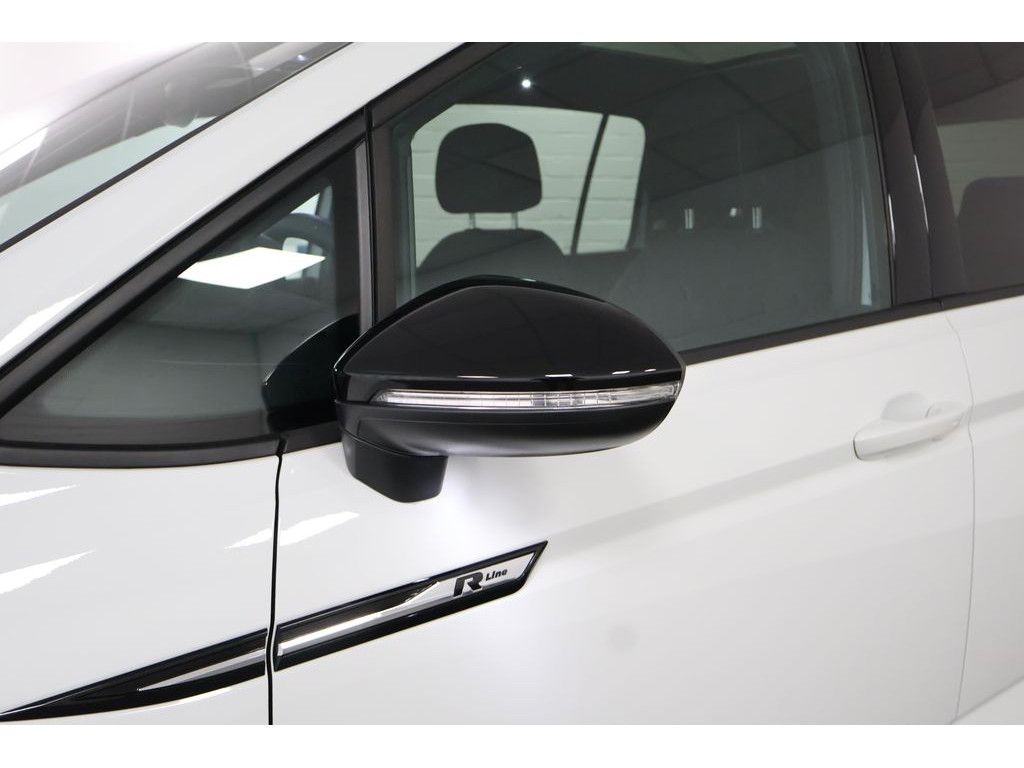 Volkswagen Touran 2025