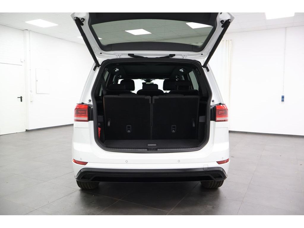 Volkswagen Touran 2025