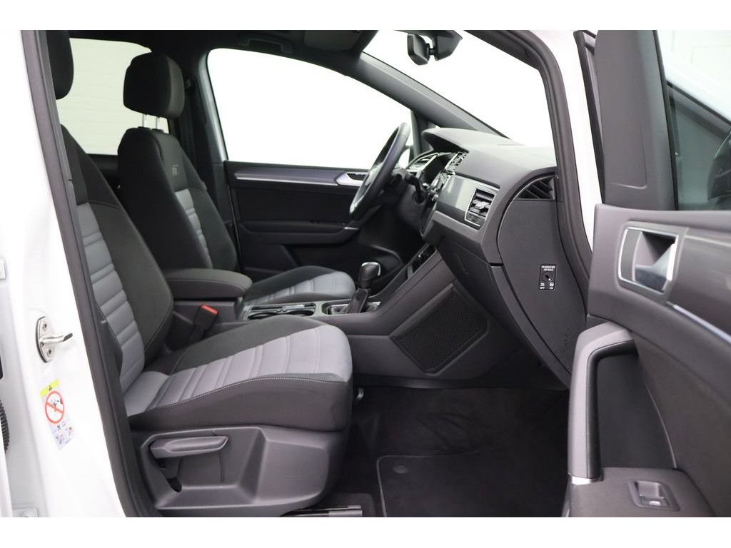 Volkswagen Touran 2025