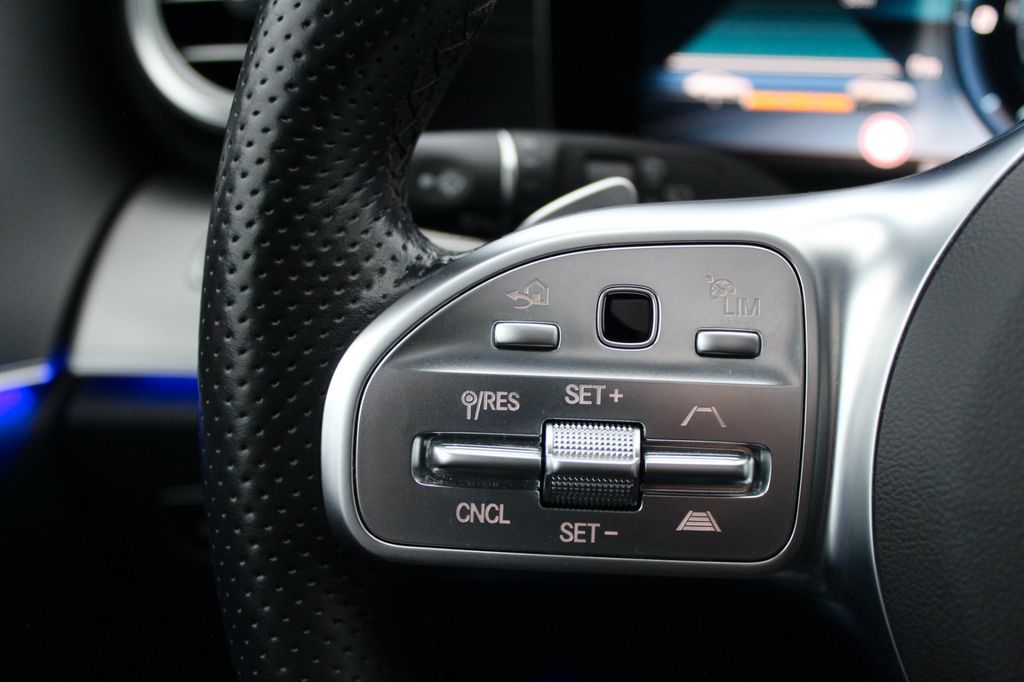 Mercedes-Benz E 300 2020