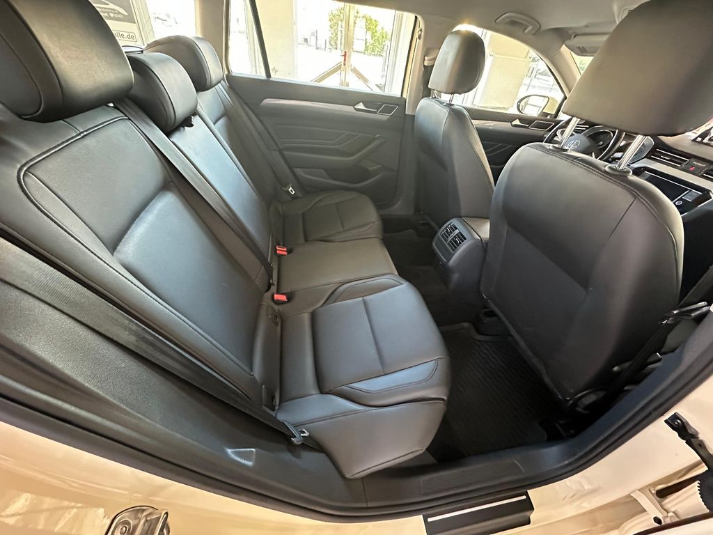 Volkswagen Passat Variant 2024
