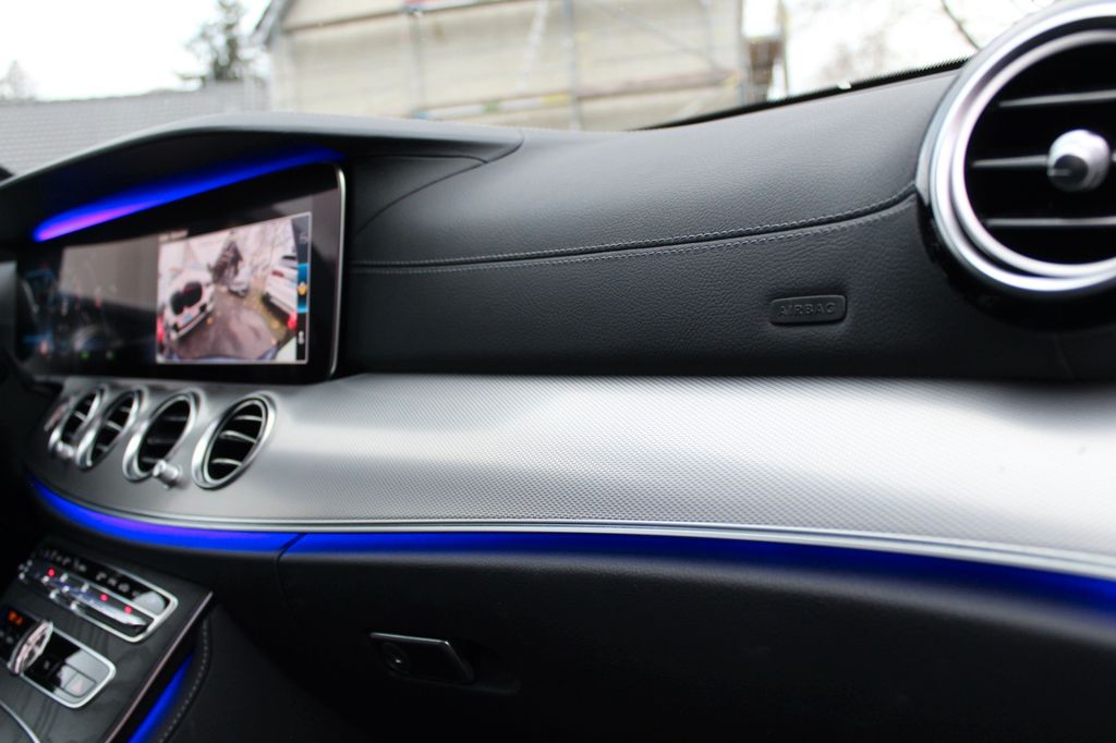 Mercedes-Benz E 300 2020