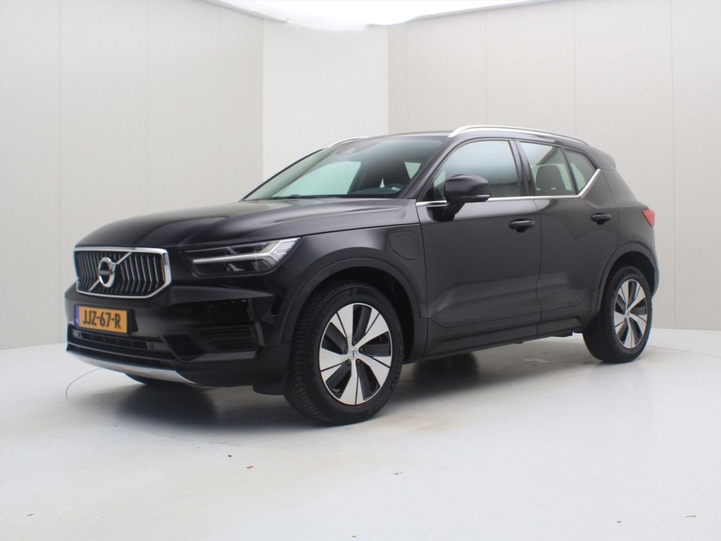 Volvo XC40 2021