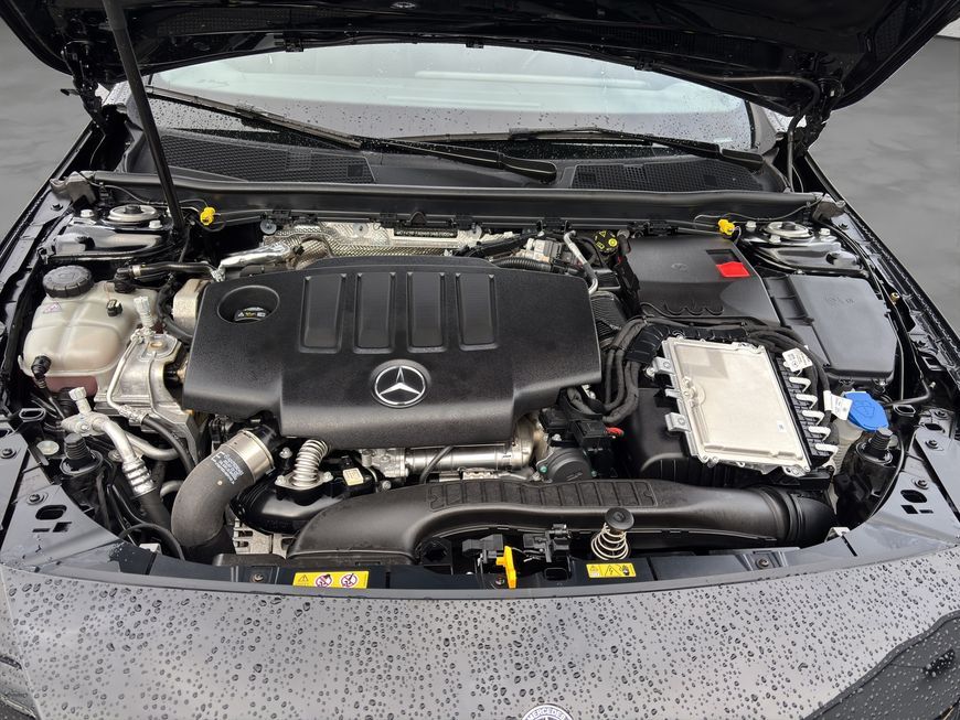 Mercedes-Benz A 180 2025