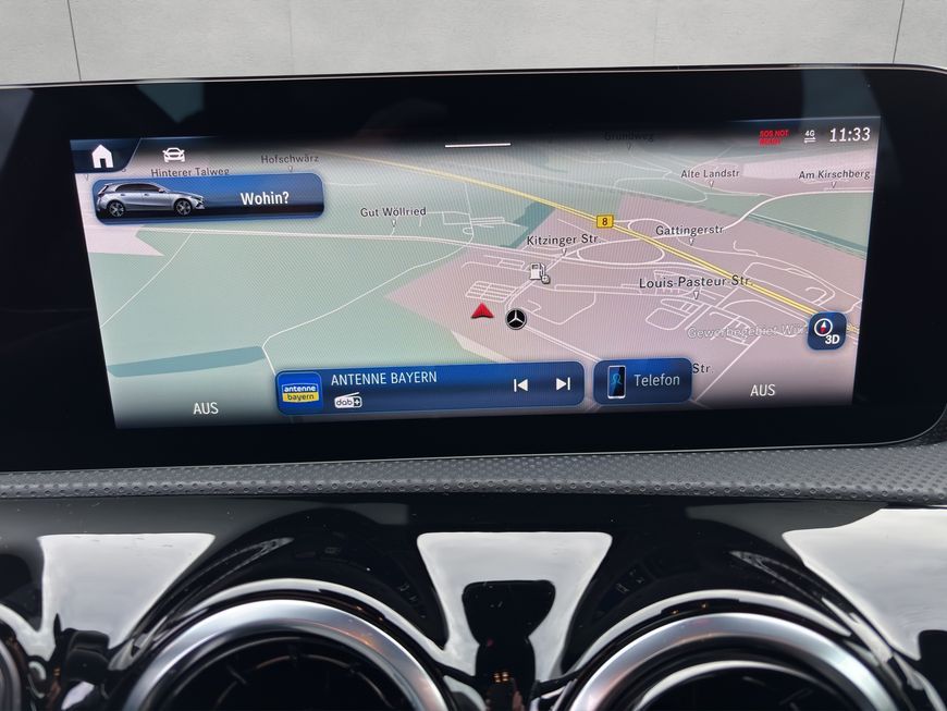 Mercedes-Benz A 180 2025