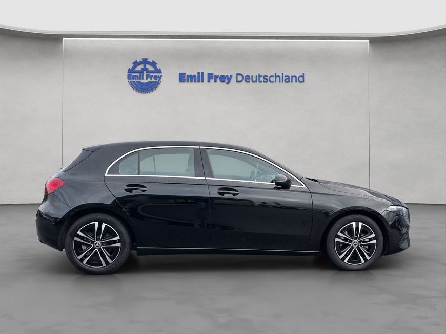 Mercedes-Benz A 180 2025