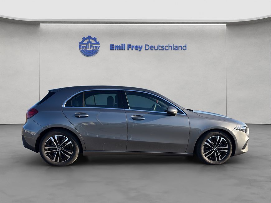 Mercedes-Benz A 180 2025