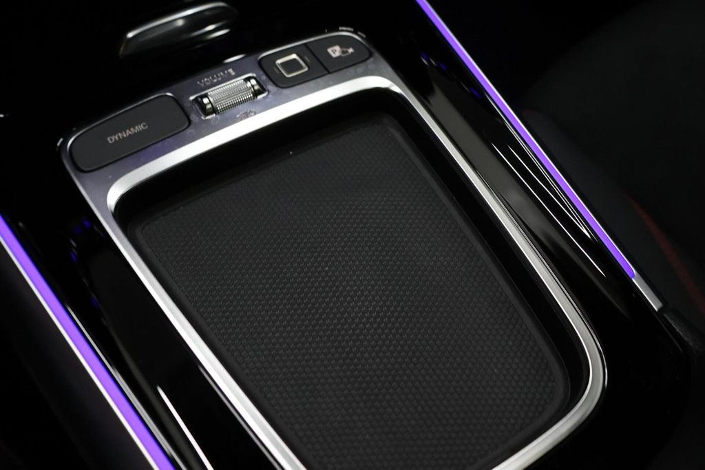 Mercedes-Benz GLA 200 2025