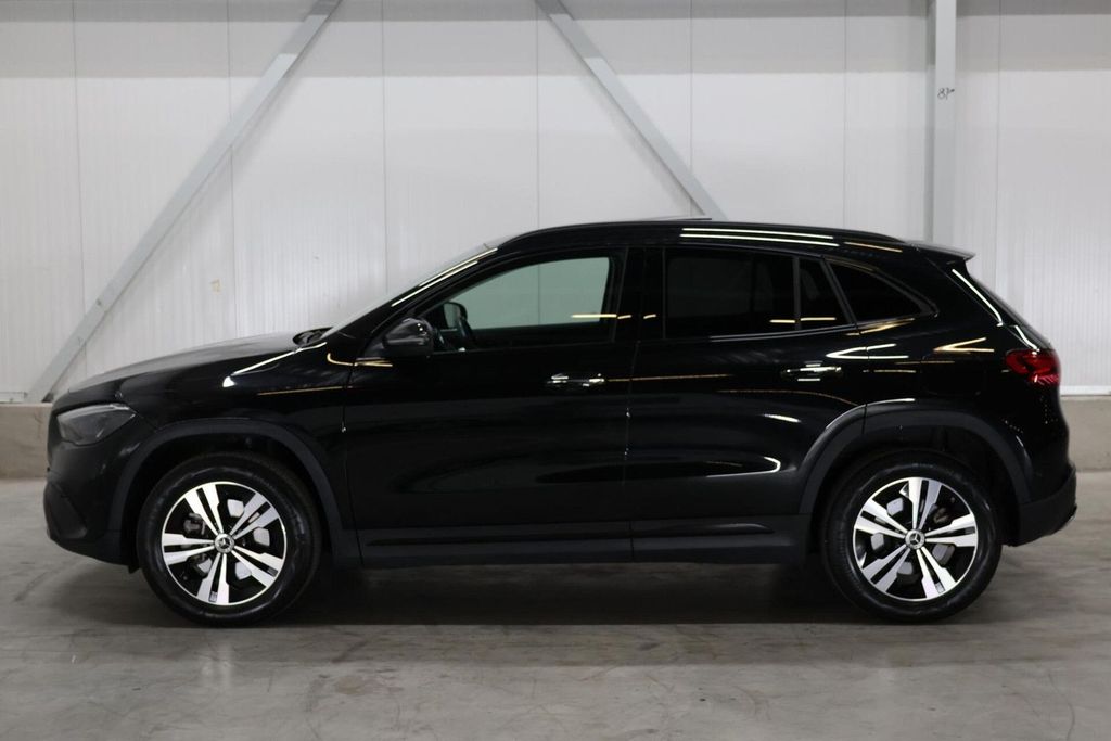 Mercedes-Benz GLA 250 2024