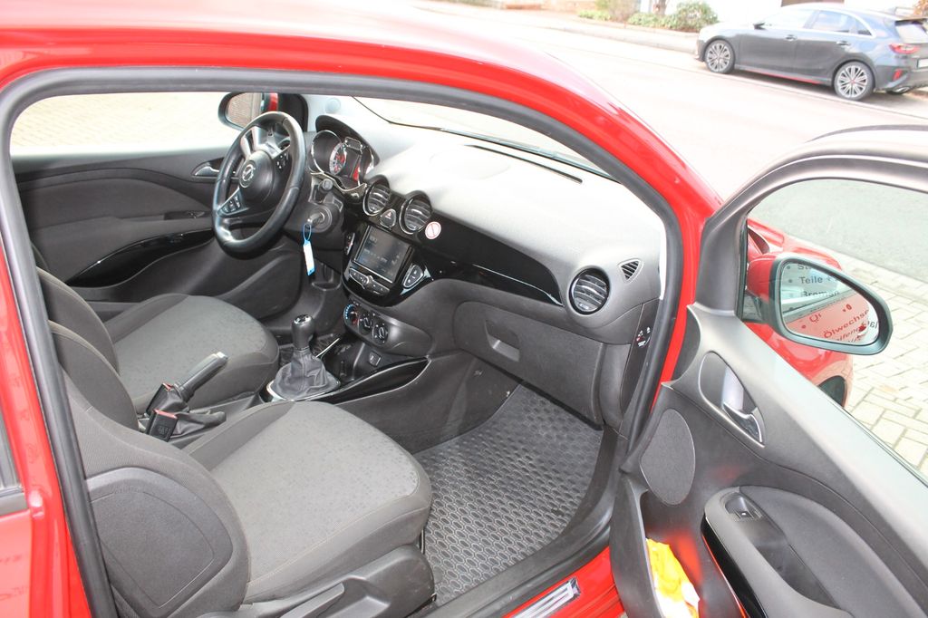 Opel Adam 2016