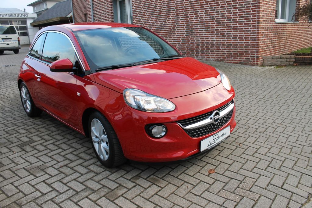 Opel Adam 2016