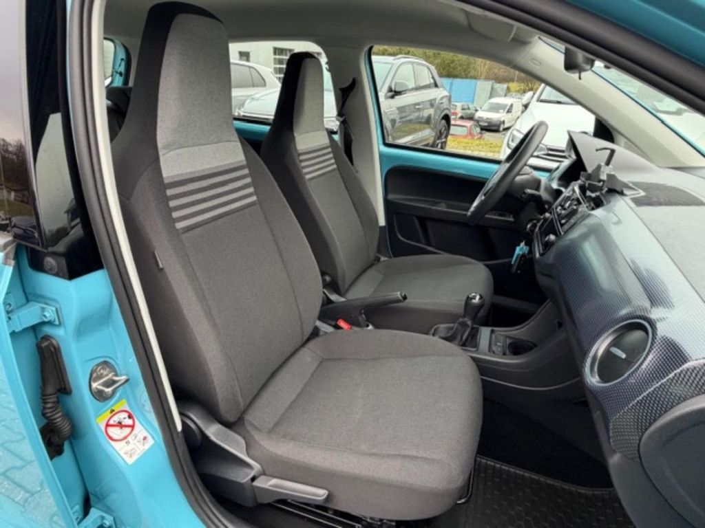 Volkswagen up! 2022