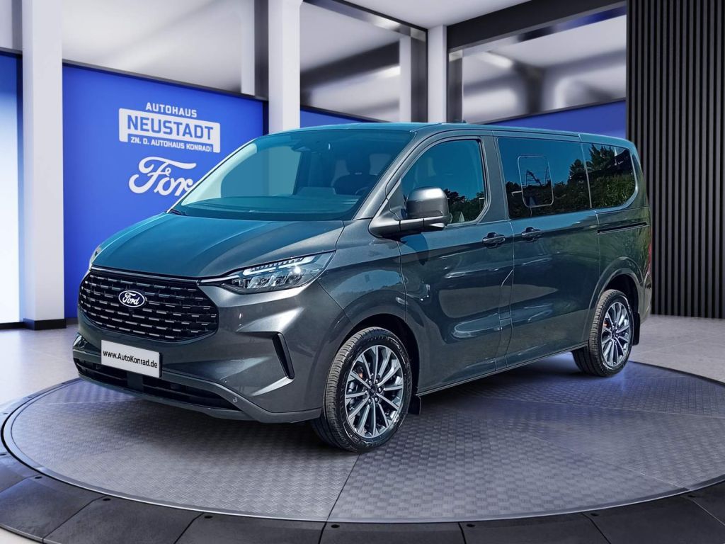 Ford Tourneo Custom 2025