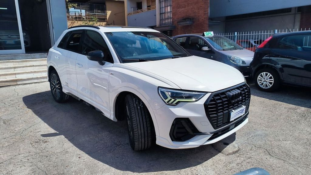 Audi Q3 2021