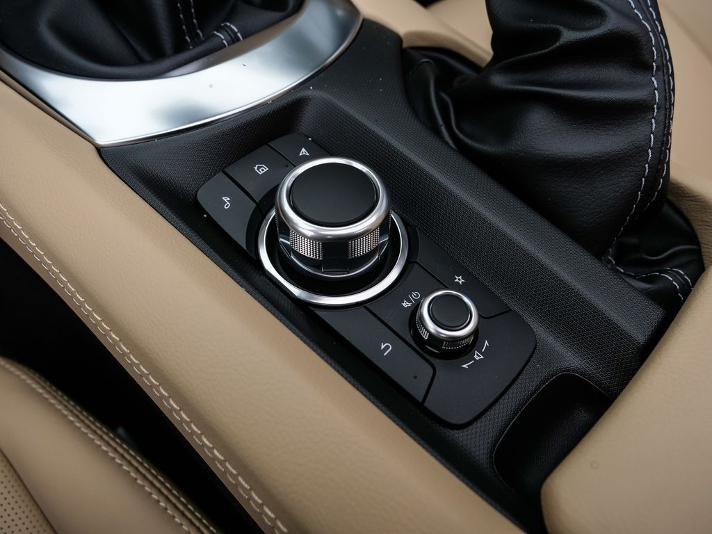 Mazda MX-5 2025
