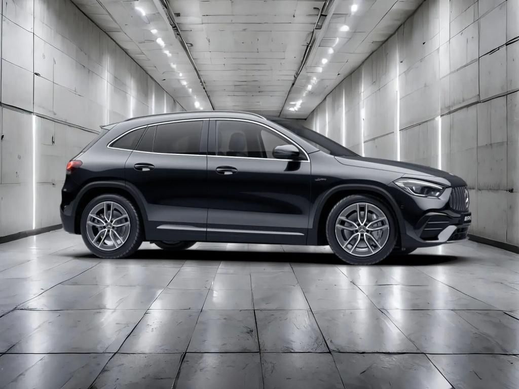 Mercedes-Benz GLA 35 AMG 2021