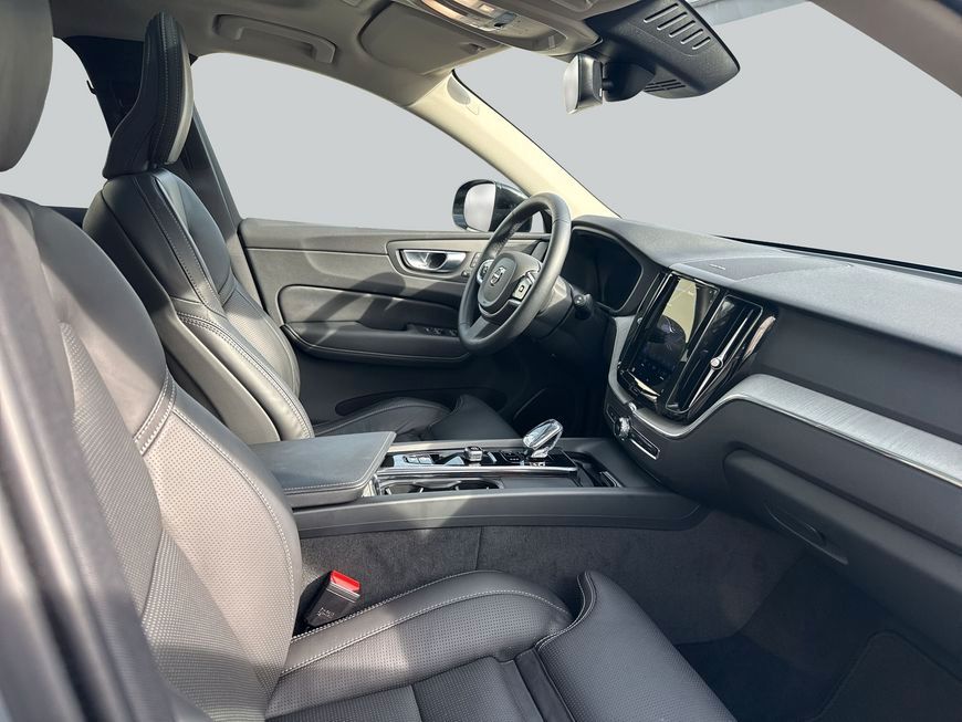 Volvo XC60 2024