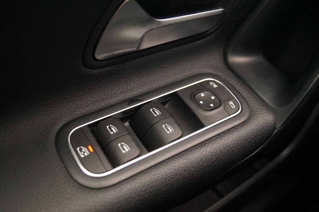 Mercedes-Benz A 160 2020