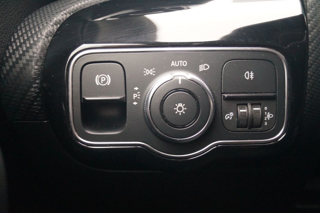 Mercedes-Benz A 160 2020