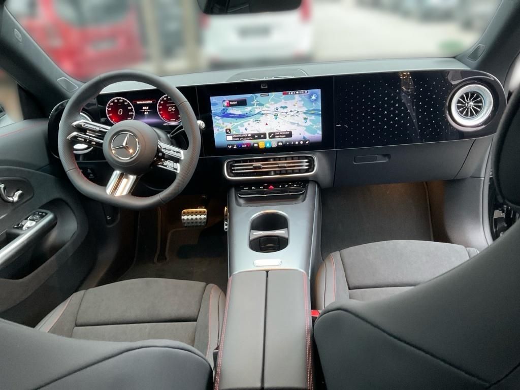 Mercedes-Benz CLA 350 2025
