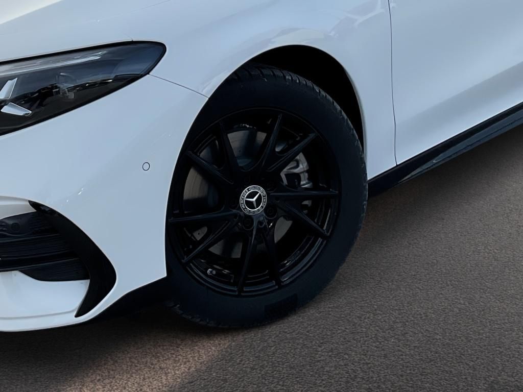 Mercedes-Benz CLA 350 2025