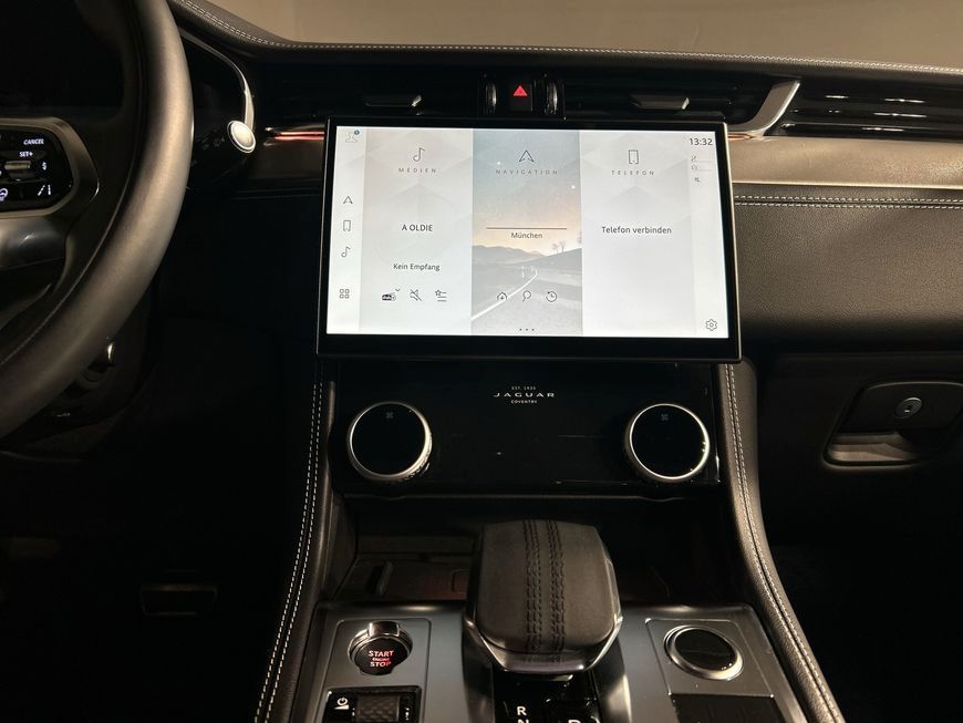 Jaguar F-Pace 2025