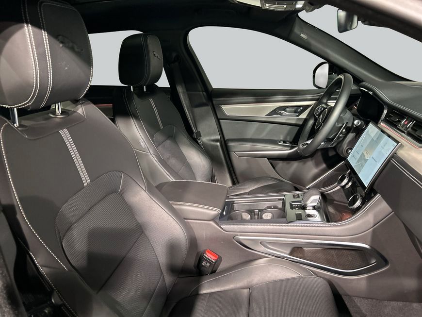 Jaguar F-Pace 2025