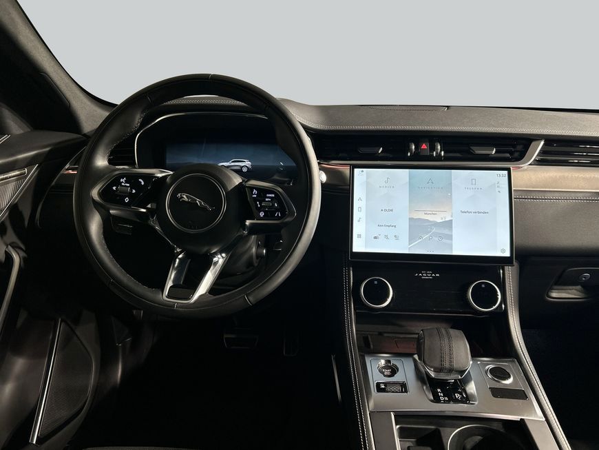 Jaguar F-Pace 2025