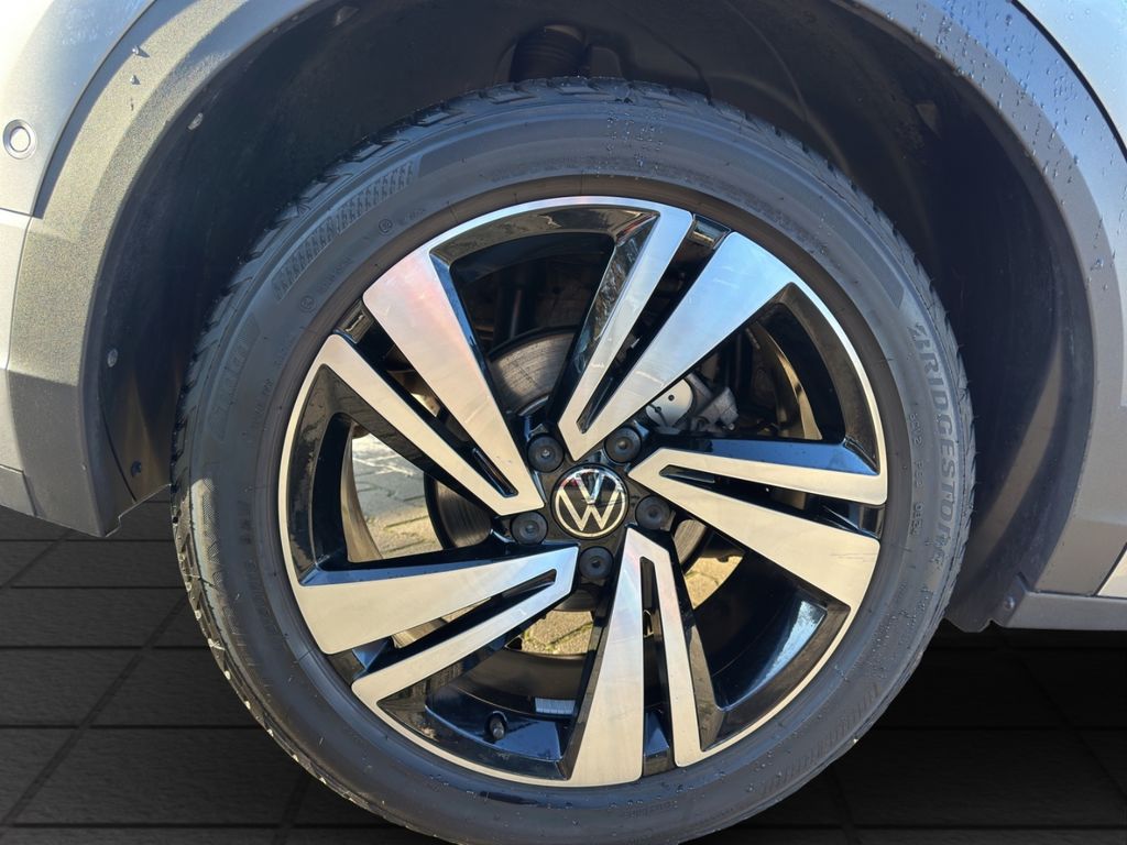 Volkswagen T-Roc 2024