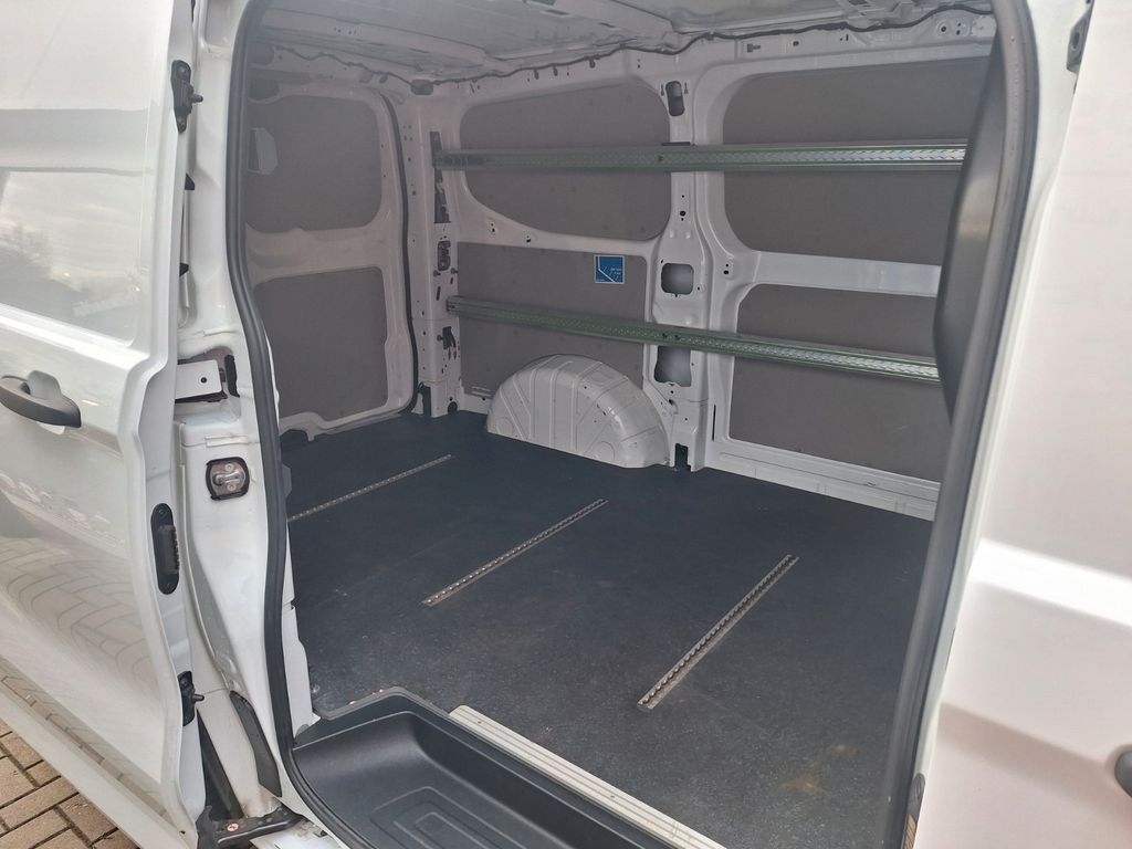 Ford Transit Custom 2024