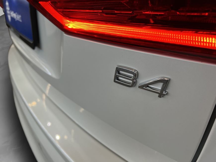 Volvo XC60 2022