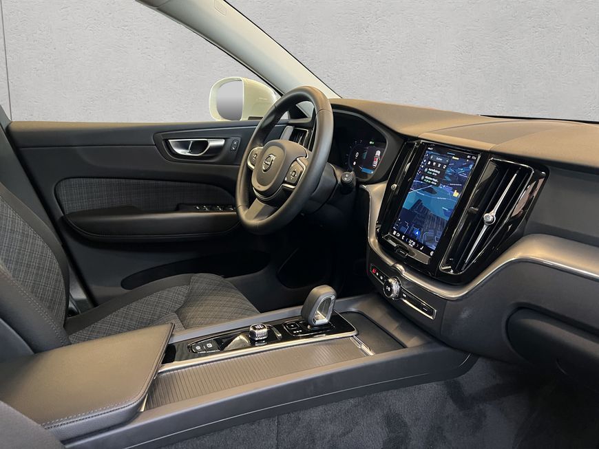 Volvo XC60 2022